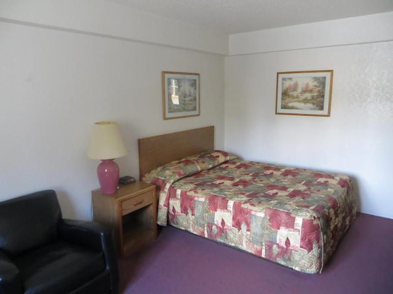 Super 8 By Wyndham Saanichton Victoria Airport Hotel Eksteriør billede